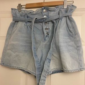 American Eagle Paperbag Mom Shorts